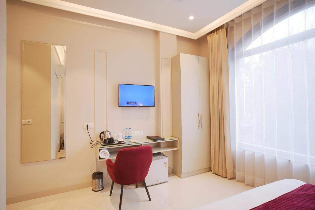 Hotel Green Land Heights Amritsar Exterior foto